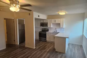 1330 E Highland Ave, Phoenix, AZ 85014 - Photo 2