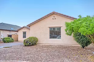 906 W Desert Hollow Dr, San Tan Valley, AZ 85143 - Photo 2