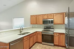 906 W Desert Hollow Dr, San Tan Valley, AZ 85143 - Photo 6
