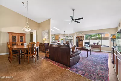 2734 E Vista Drive, Phoenix, AZ 85032 - Photo 4