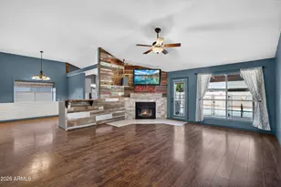 8920 W Hatcher Rd, Peoria, AZ 85345 - Photo 2