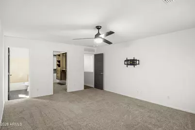 1419 N Thunderbird Avenue, Gilbert, AZ 85234 - Photo 8
