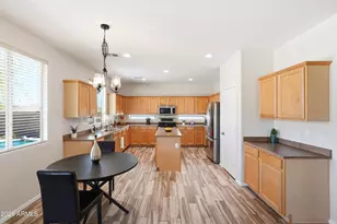 26873 N 84th Ln, Peoria, AZ 85383 - Photo 14