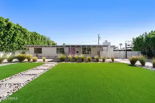 5809 North 11th St, Phoenix, AZ 85014 - Photo 2