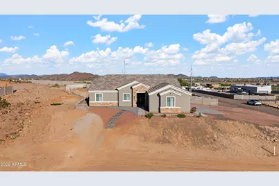 11422 W Tether Trail, Peoria, AZ 85383 - Photo 2
