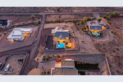 11422 W Tether Trail, Peoria, AZ 85383 - Photo 6