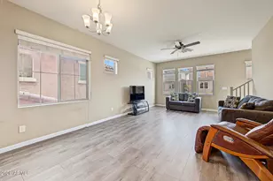 2008 N 77th Ln, Phoenix, AZ 85035 - Photo 4