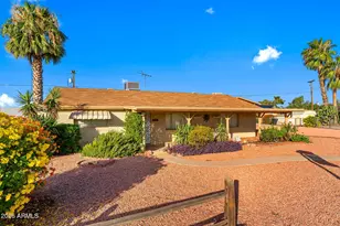 210 Debs Cir, Morristown, AZ 85342 - Photo 2