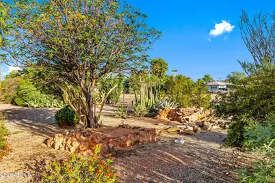 210 Debs Circle, Morristown, AZ 85342 - Photo 32