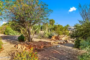 210 Debs Cir, Morristown, AZ 85342 - Photo 32