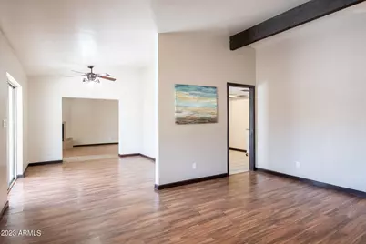 4662 W Kings Avenue, Glendale, AZ 85306 - Photo 6