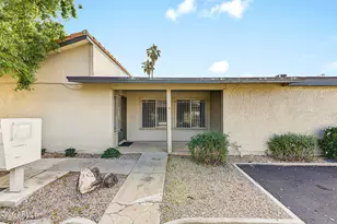 15215 N 25th Dr, Phoenix, AZ 85023 - Photo 2