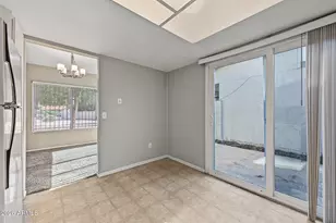 15215 N 25th Dr, Phoenix, AZ 85023 - Photo 12
