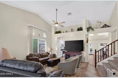 298 W Ivanhoe Street, Gilbert, AZ 85233 - Photo 2