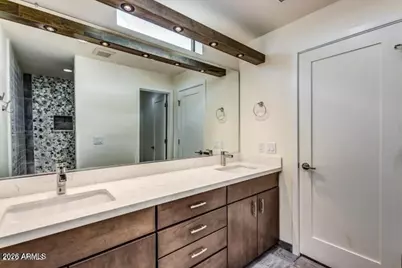 1301 W 4th Street #1013, Tempe, AZ 85281 - Photo 12