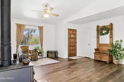 2015 E Circle Mountain Road, New River, AZ 85087 - Photo 2
