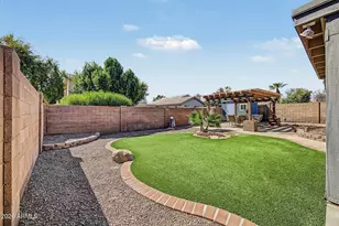 4675 E Summerhaven Dr, Phoenix, AZ 85044 - Photo 30