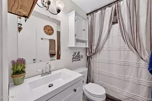 1263 E Marilyn Ave, Mesa, AZ 85204 - Photo 8