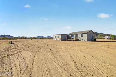 1436 W Virgil Drive, San Tan Valley, AZ 85144 - Photo 2
