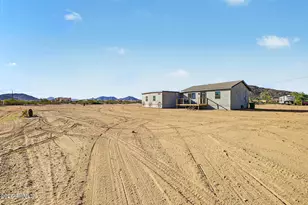 1436 W Virgil Dr, San Tan Valley, AZ 85144 - Photo 2