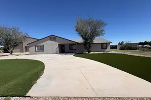 28109 N Varnum Rd, San Tan Valley, AZ 85143 - Photo 2