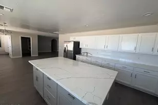 28109 N Varnum Rd, San Tan Valley, AZ 85143 - Photo 6