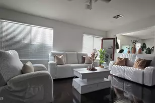 4134 W Cactus Wren Dr, Phoenix, AZ 85051 - Photo 4