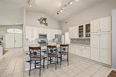 1470 E Carla Vista Drive, Chandler, AZ 85225 - Photo 14