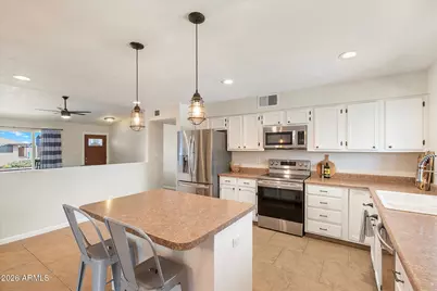 3929 W Campo Bello Drive, Glendale, AZ 85308 - Photo 6