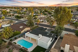 6256 E Gelding Dr, Scottsdale, AZ 85254 - Photo 10