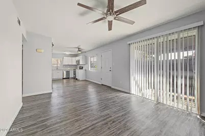 286 W Palomino Drive #13, Chandler, AZ 85225 - Photo 8