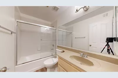 5104 N 32nd Street #214, Phoenix, AZ 85018 - Photo 14