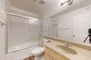 5104 N 32nd St, Phoenix, AZ 85018 - Photo 14