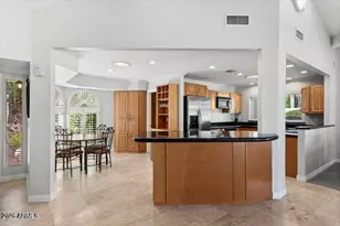 8466 E San Benito Dr, Scottsdale, AZ 85258 - Photo 14
