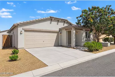 1874 W Stagecoach Street, Apache Junction, AZ 85120 - Photo 1