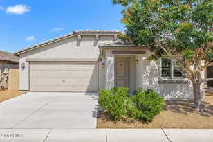 1874 W Stagecoach St, Apache Junction, AZ 85120 - Photo 2