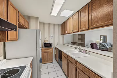 18628 N 93rd Avenue, Peoria, AZ 85382 - Photo 14
