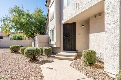496 S Seawynds Boulevard, Gilbert, AZ 85233 - Photo 4