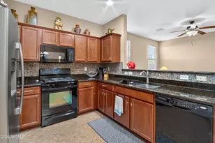 16990 W Gibson Ln, Goodyear, AZ 85338 - Photo 8