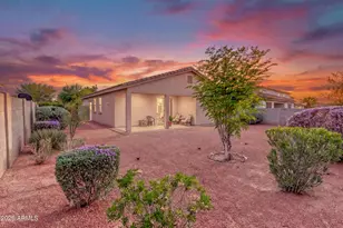 16990 W Gibson Ln, Goodyear, AZ 85338 - Photo 2
