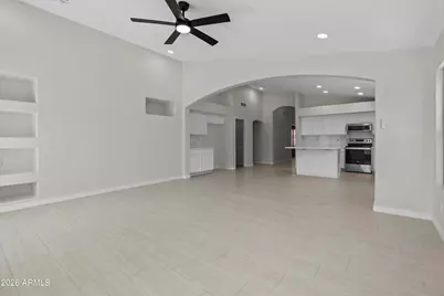 10001 W Potter Drive, Peoria, AZ 85382 - Photo 24