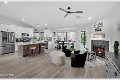 9410 E Topeka Drive, Scottsdale, AZ 85255 - Photo 2