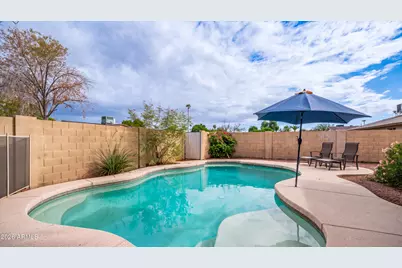 5805 S Hazelton Lane, Tempe, AZ 85283 - Photo 32