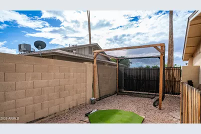 5805 S Hazelton Lane, Tempe, AZ 85283 - Photo 30