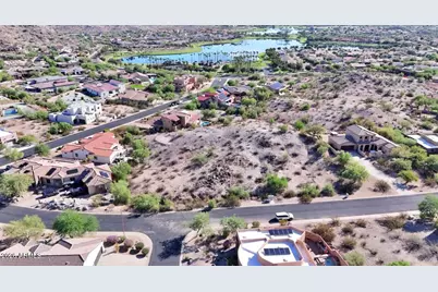 18358 W Santa Alberta Lane #23, Goodyear, AZ 85338 - Photo 6