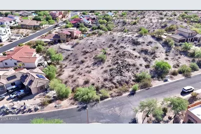 18358 W Santa Alberta Lane #23, Goodyear, AZ 85338 - Photo 2