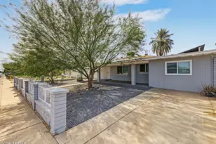 8806 N 28th Dr, Phoenix, AZ 85051 - Photo 1