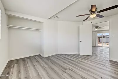 8806 N 28th Drive, Phoenix, AZ 85051 - Photo 32