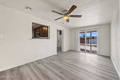 8806 N 28th Drive, Phoenix, AZ 85051 - Photo 4