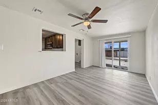 8806 N 28th Dr, Phoenix, AZ 85051 - Photo 4